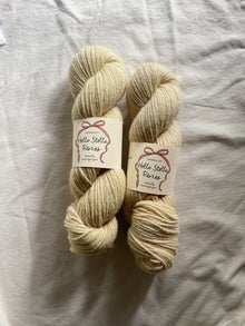  Wild Wool 2 Ply WORSTED - 01