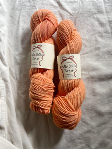  Wild Wool 2 Ply WORSTED - 09