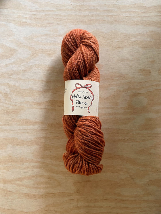 Wild Wool PEI - Muted Orange (light grey base)